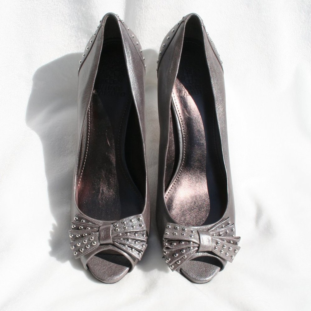Vince Camuto Dark gray metallic open toe heels